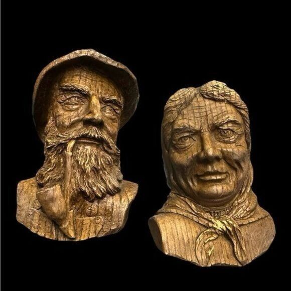 Charming Vintage Bavarian Wall Hanging Decor Set - German Man with Pipe & Woman - Picture 2 of 6